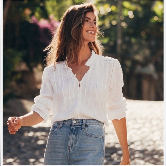 FAHERTY Willa Button Front Peasant Blouse in White Size Small Cotton Prairie - Picture 1 of 14